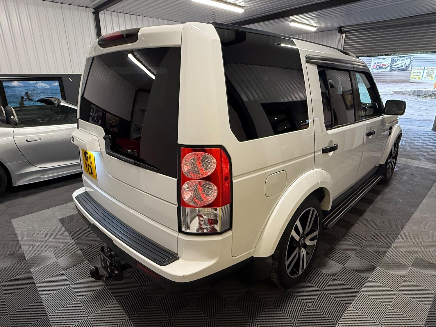 Used Land Rover Discovery 4 2011 for sale - 76152690: Photo 12