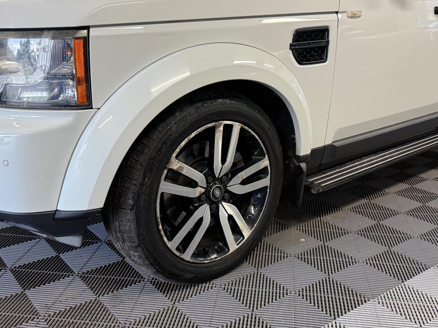 Used Land Rover Discovery 4 2011 for sale - 76152690: Photo 19