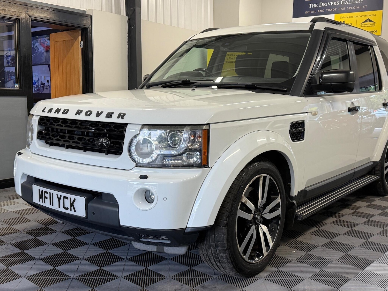 Used Land Rover Discovery 4 2011 for sale - 76152690: Photo 21