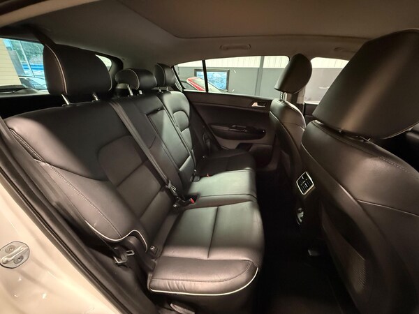 Used Kia Sportage 2017 for sale - 76121397: Photo 9