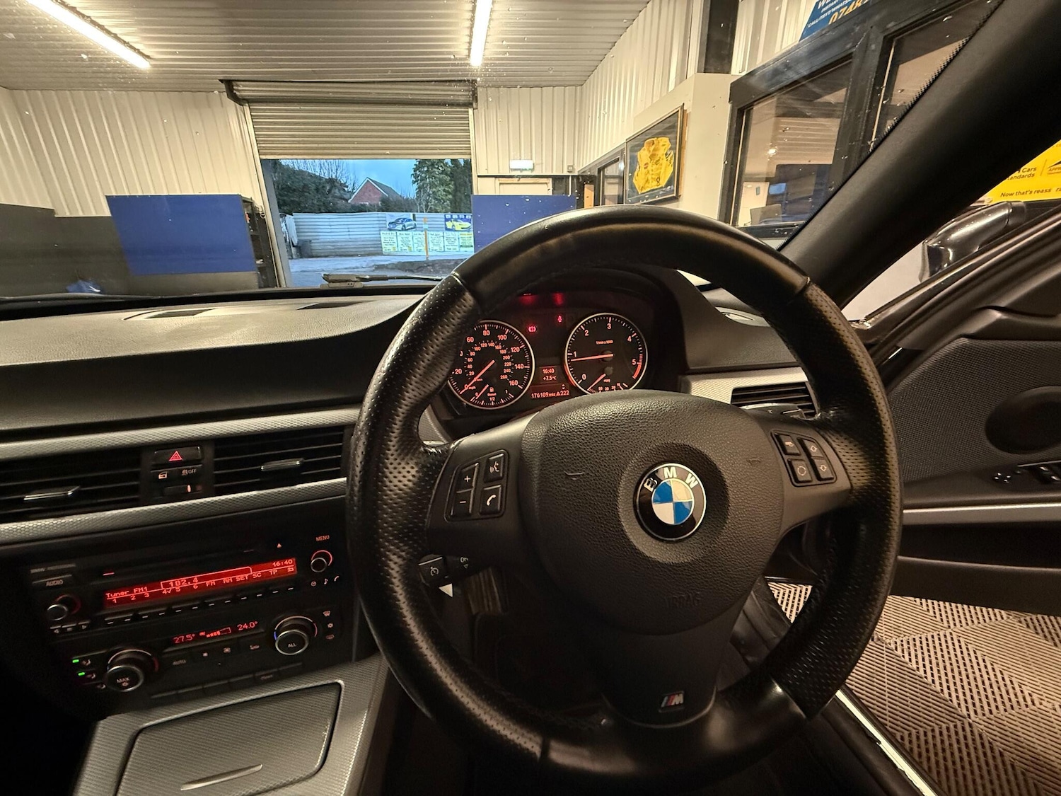 Used BMW 3 Series 2011 for sale - 77306278: Photo 11