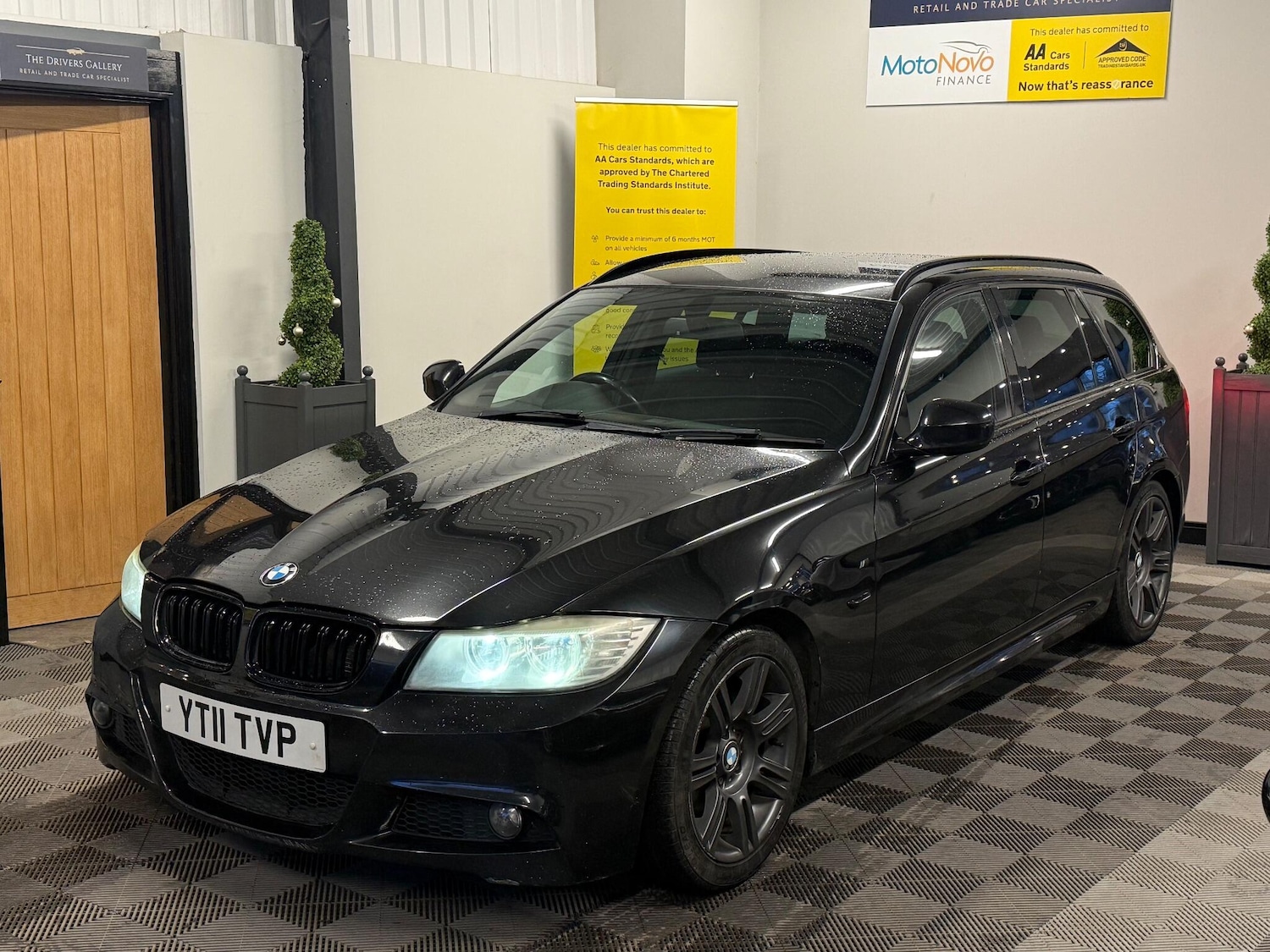 Used BMW 3 Series 2011 for sale - 77306278: Photo 25