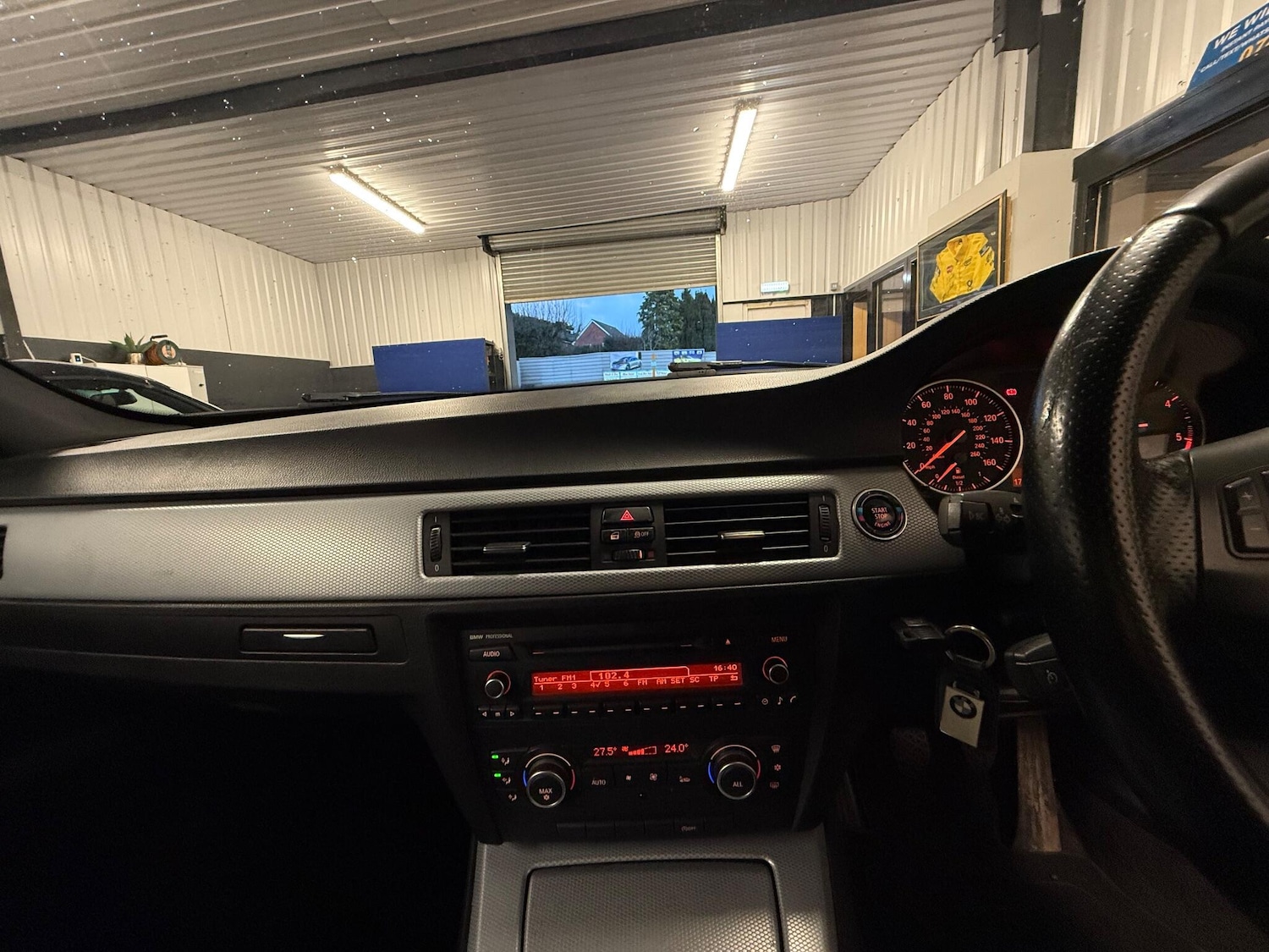 Used BMW 3 Series 2011 for sale - 77306278: Photo 9