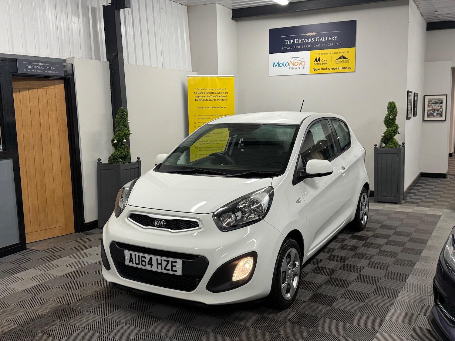 Used Kia Picanto 2014 for sale - 76701019: Photo 1