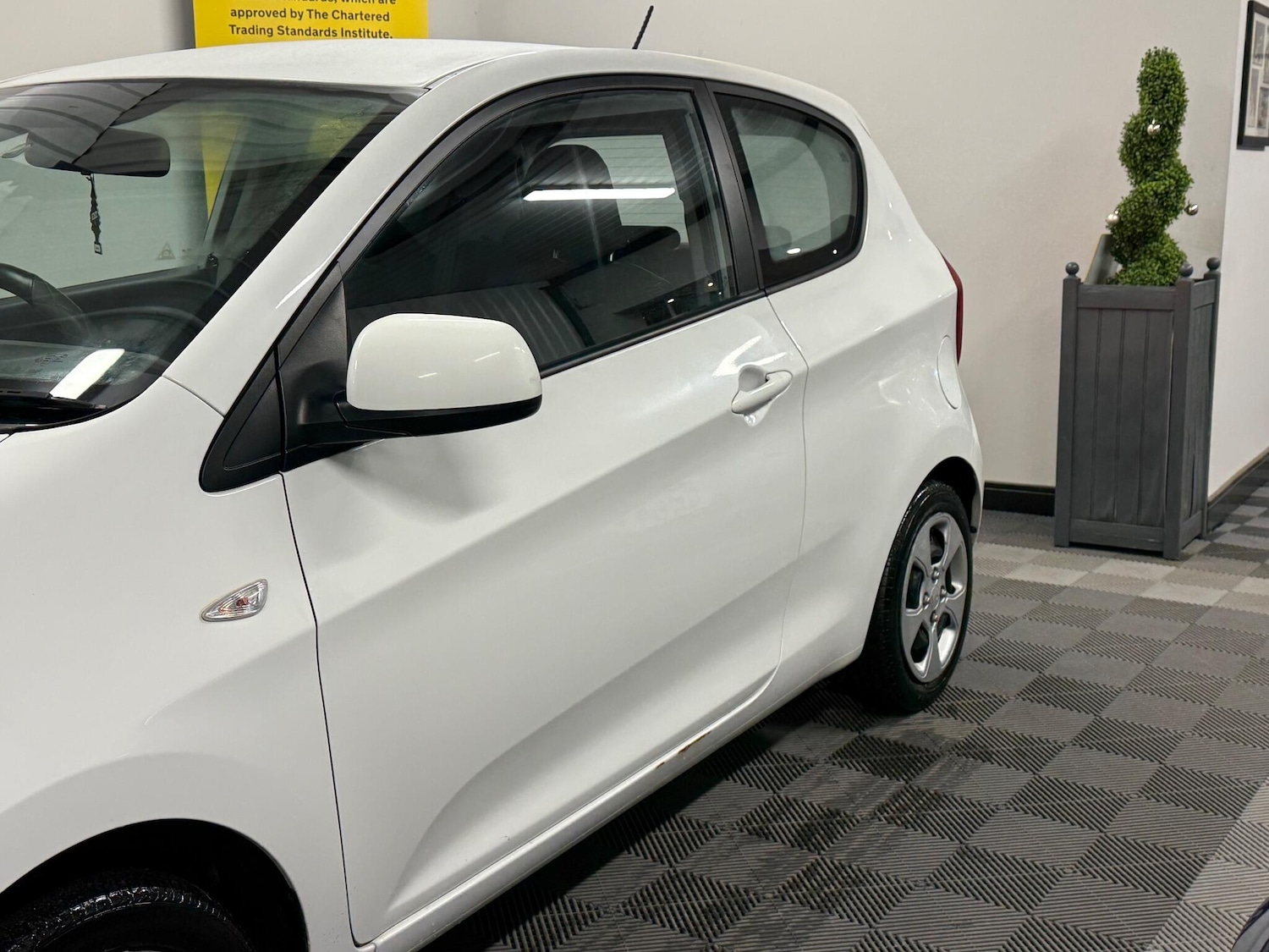 Used Kia Picanto 2014 for sale - 76701019: Photo 16