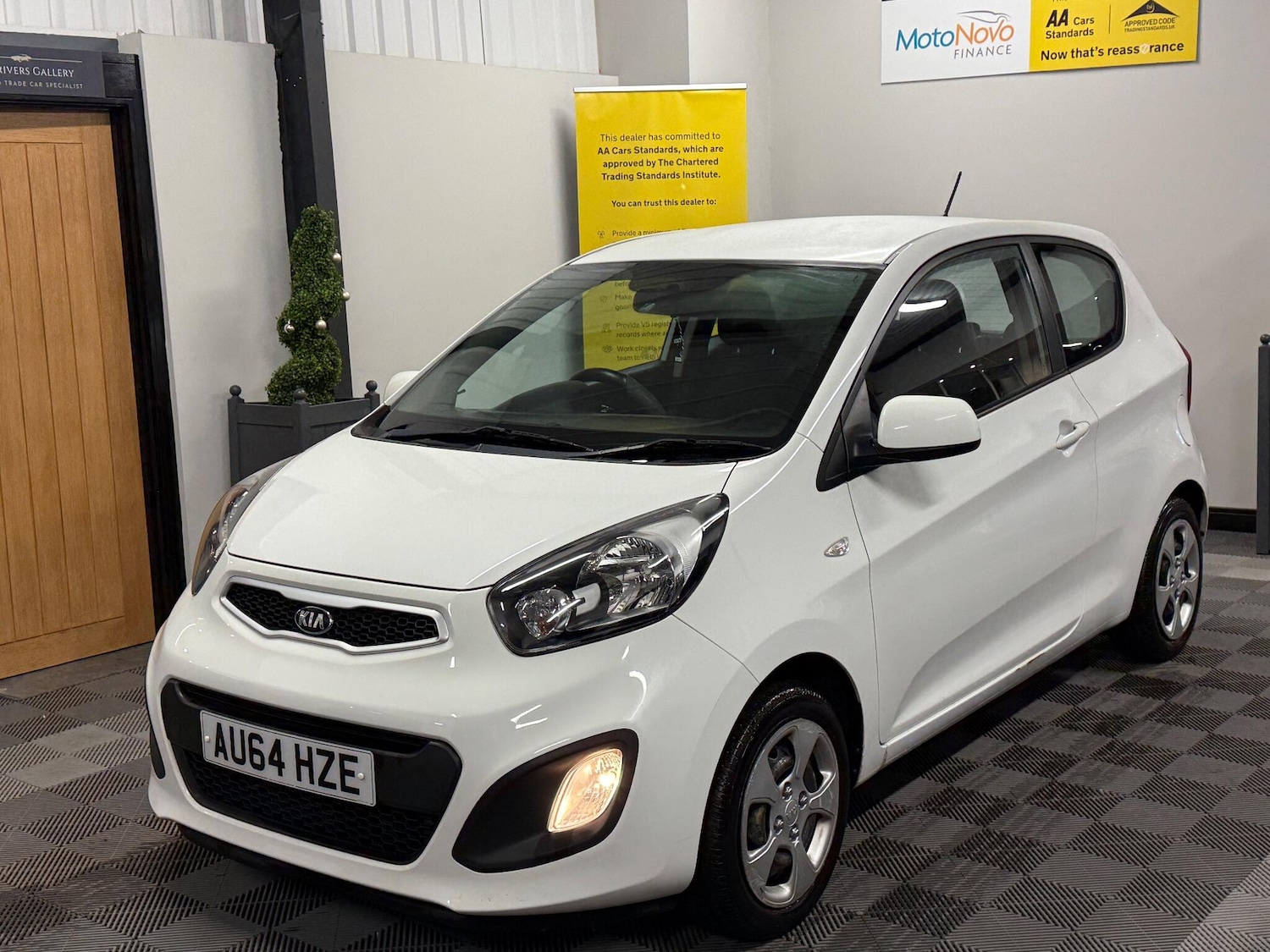 Used Kia Picanto 2014 for sale - 76701019: Photo 23