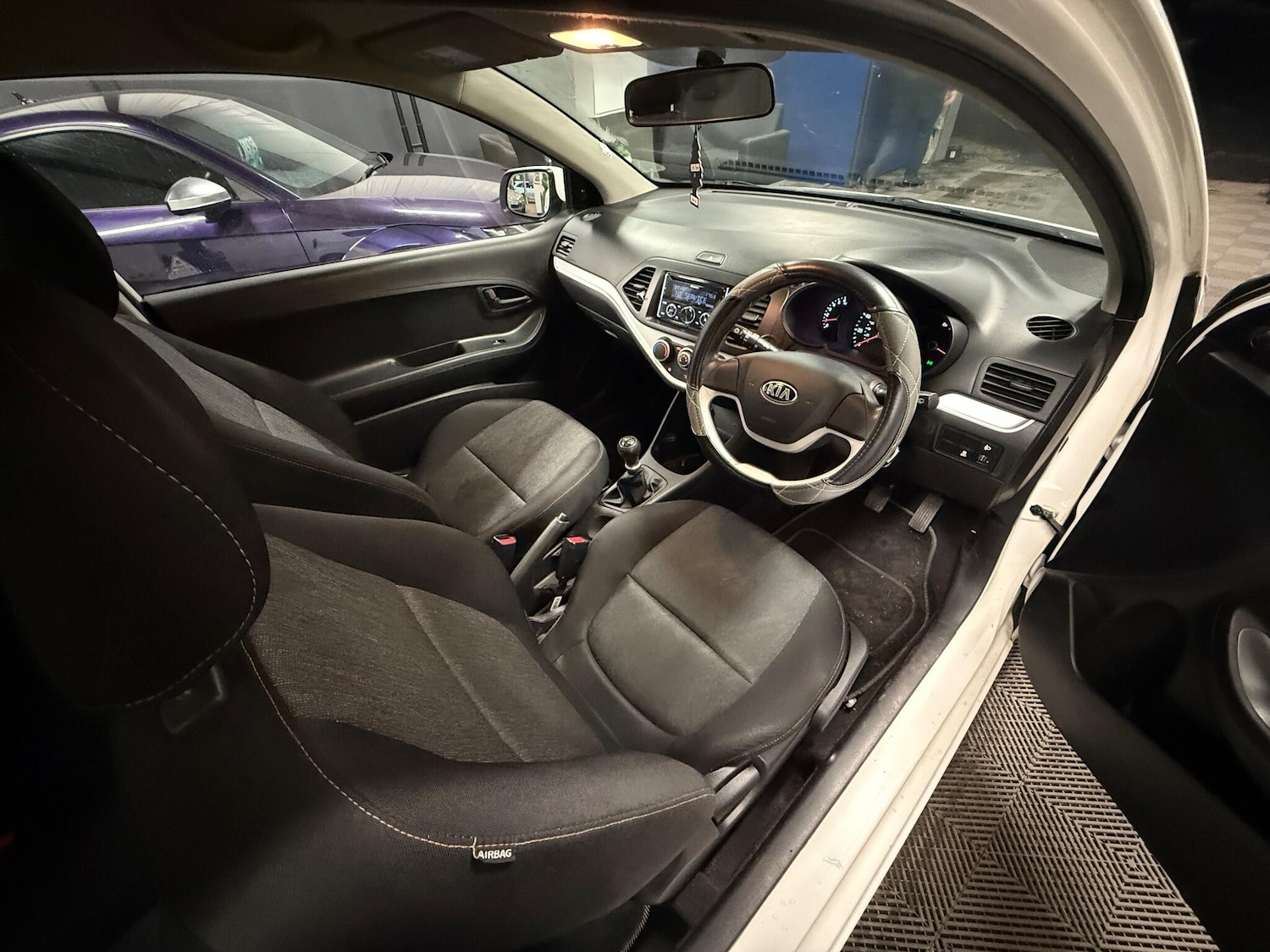 Used Kia Picanto 2014 for sale - 76701019: Photo 4