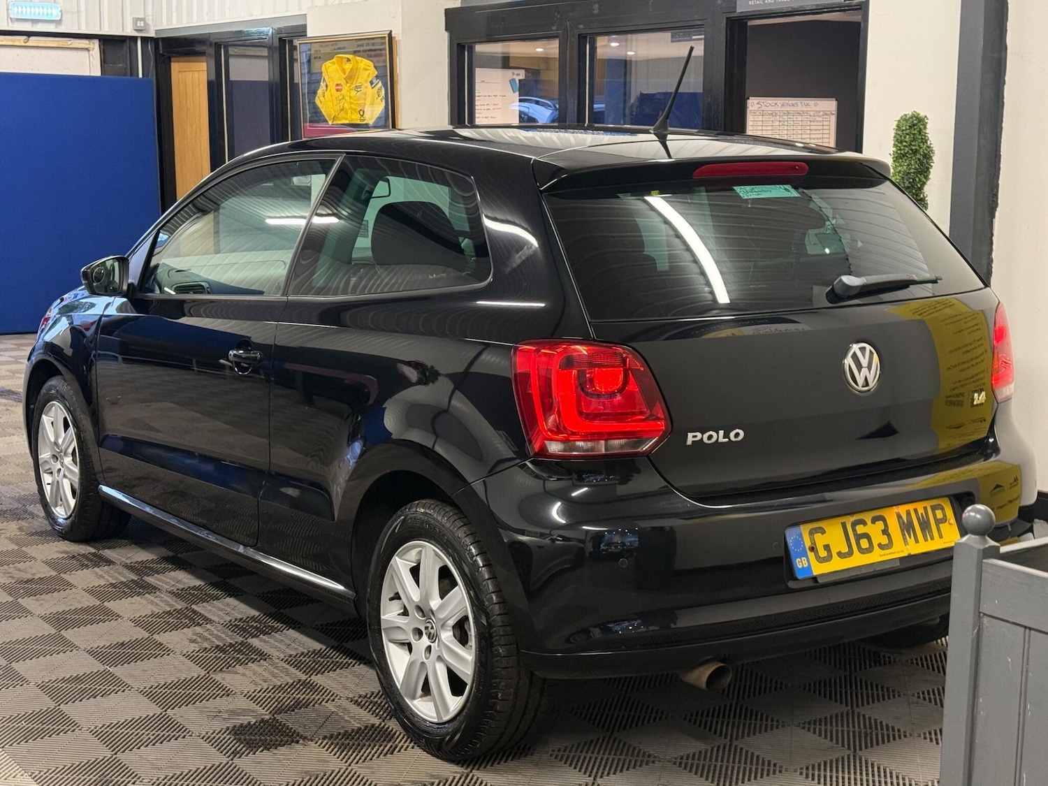 Used Volkswagen Polo 2013 for sale - 77377534: Photo 13