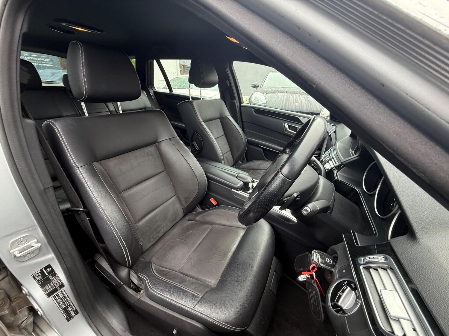 Used Mercedes-Benz E Class 2013 for sale - 78020161: Photo 19