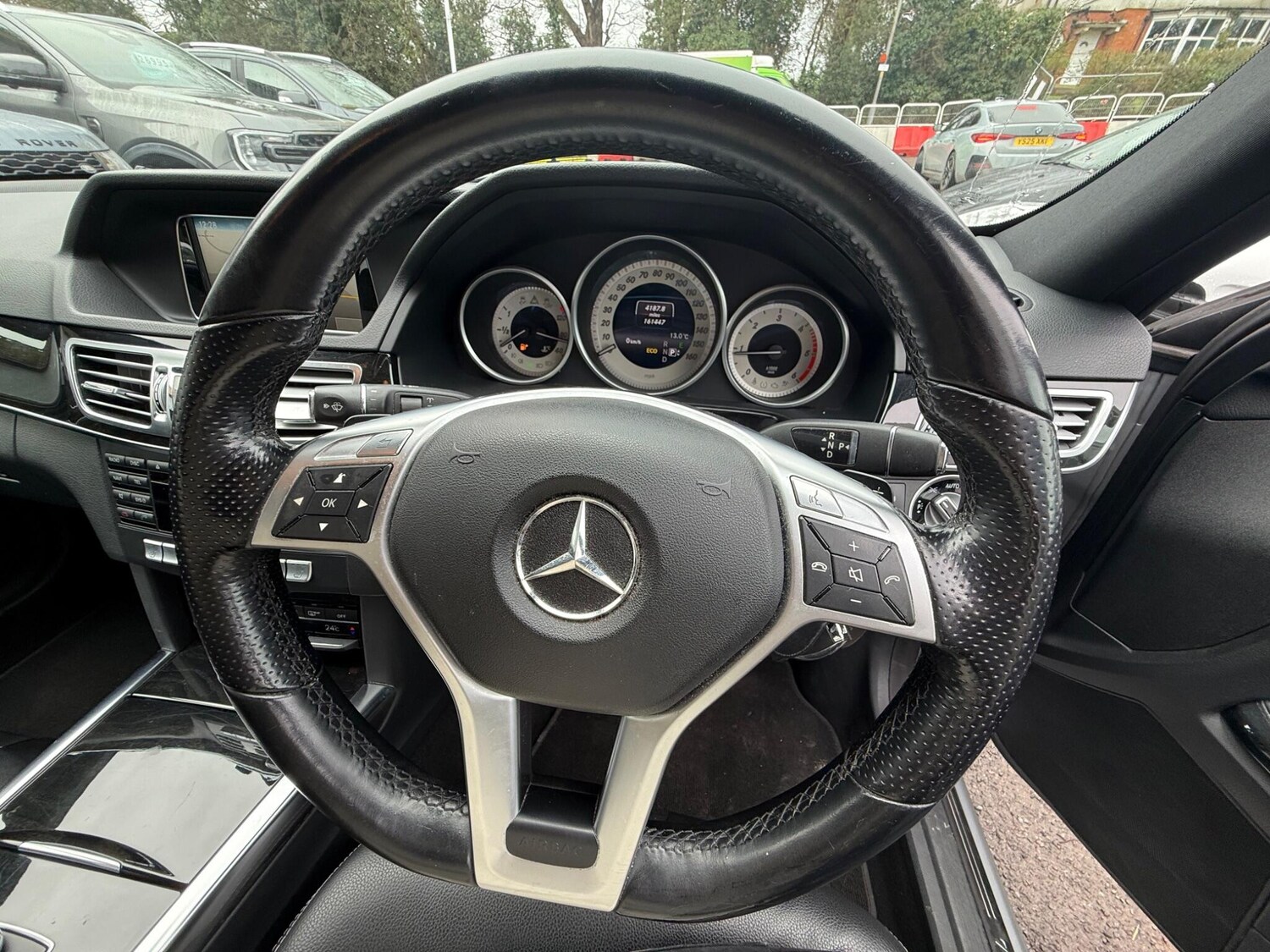 Used Mercedes-Benz E Class 2013 for sale - 78020161: Photo 23