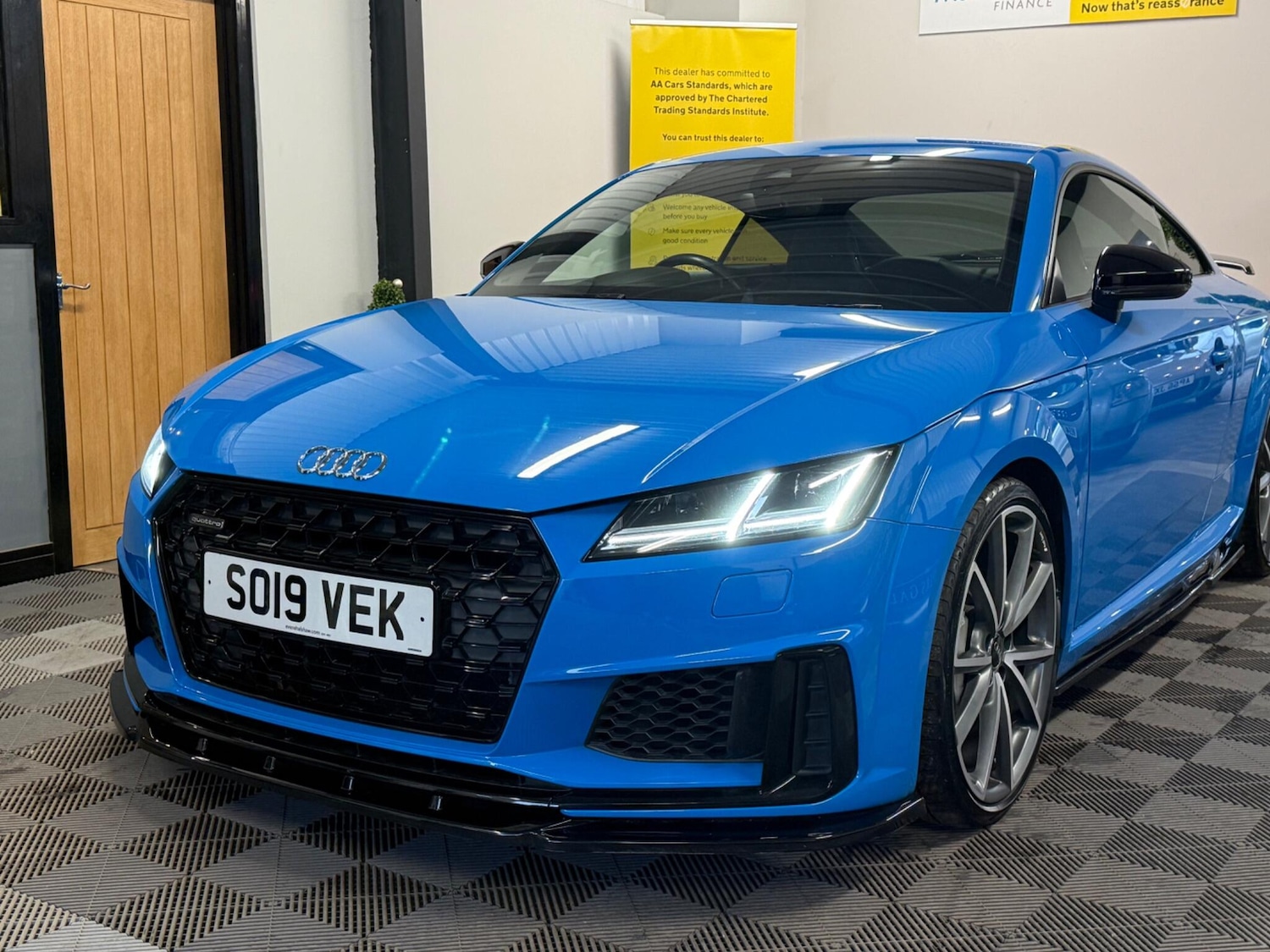 Used Audi TT 2019 for sale - 76689180: Photo 4
