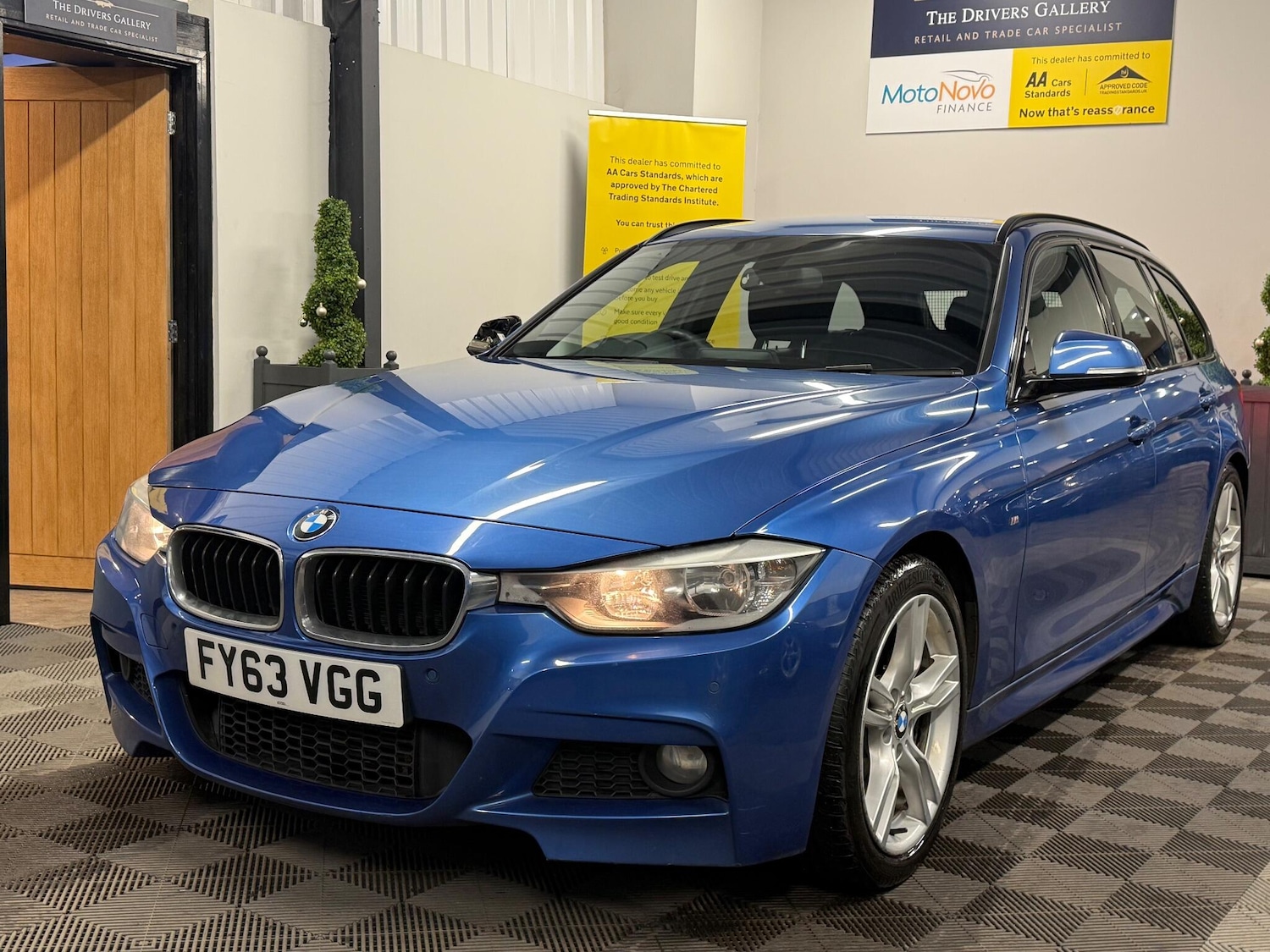 Used BMW 3 Series 2013 for sale - 77305585: Photo 23