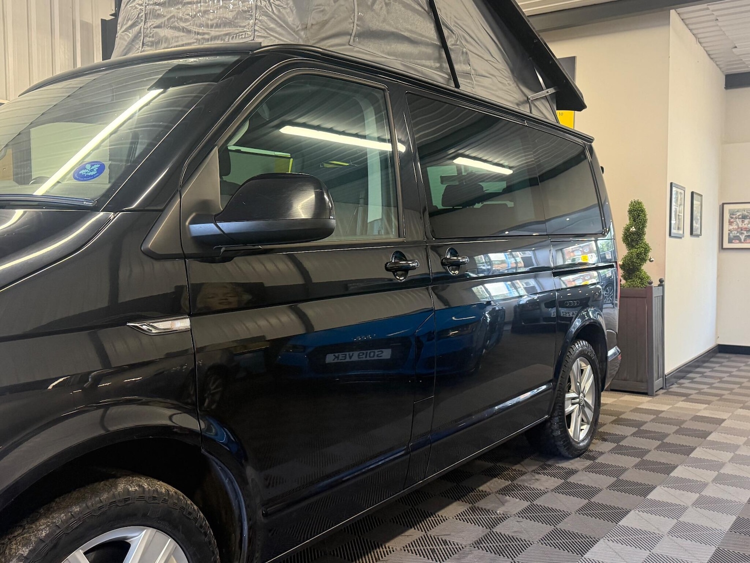 Used Volkswagen Caravelle 2016 for sale - 76832667: Photo 27