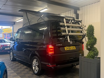 Used Volkswagen Caravelle 2016 for sale - 76832667: Photo