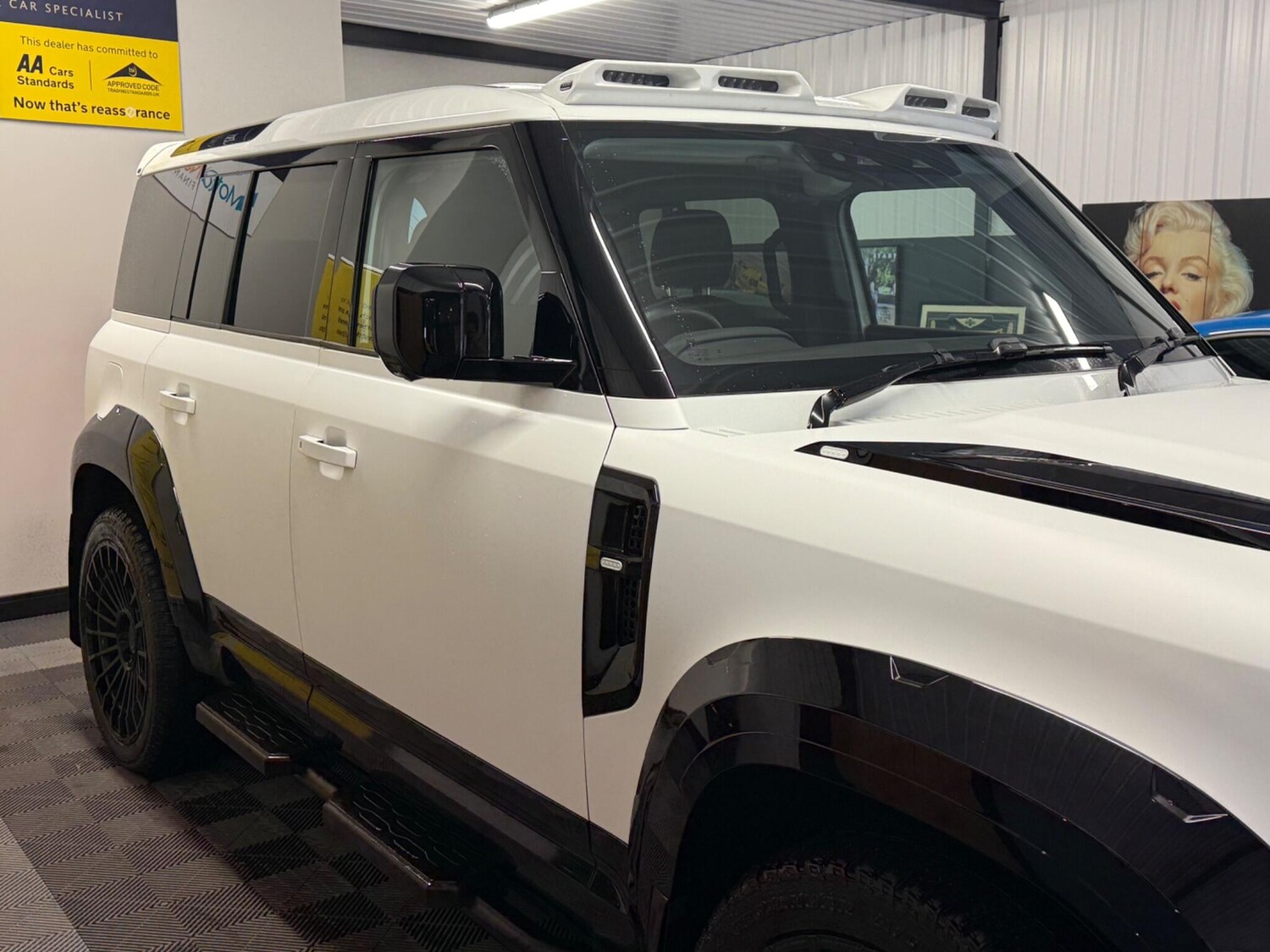 Used Land Rover Defender 110 2022 for sale - 76619938: Photo 9