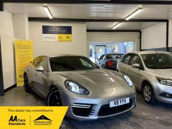 (64) - 4.8 V8 GTS PDK 4WD Euro 5 (s/s) 5dr