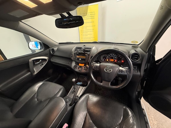Used Toyota RAV4 2009 for sale - 75747433: Photo 5