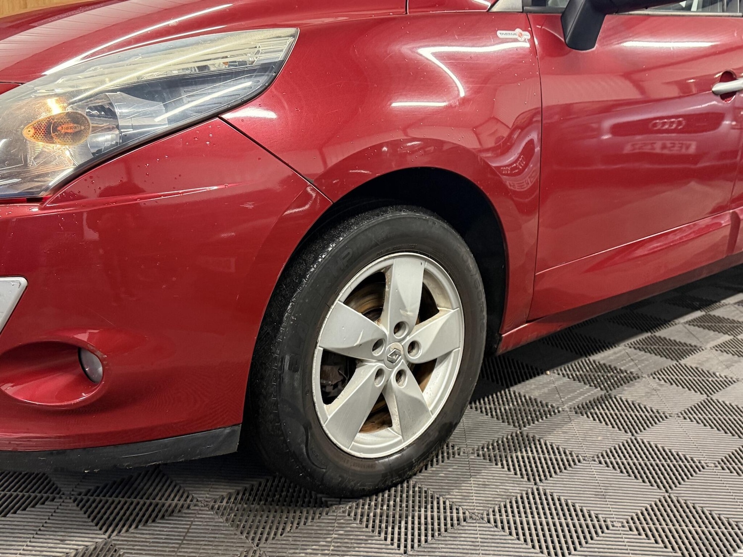 Used Renault Scenic 2010 for sale - 76742283: Photo 18