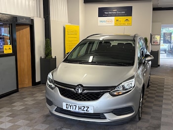 Used Vauxhall Zafira Tourer 2017 for sale - 78797328: Photo