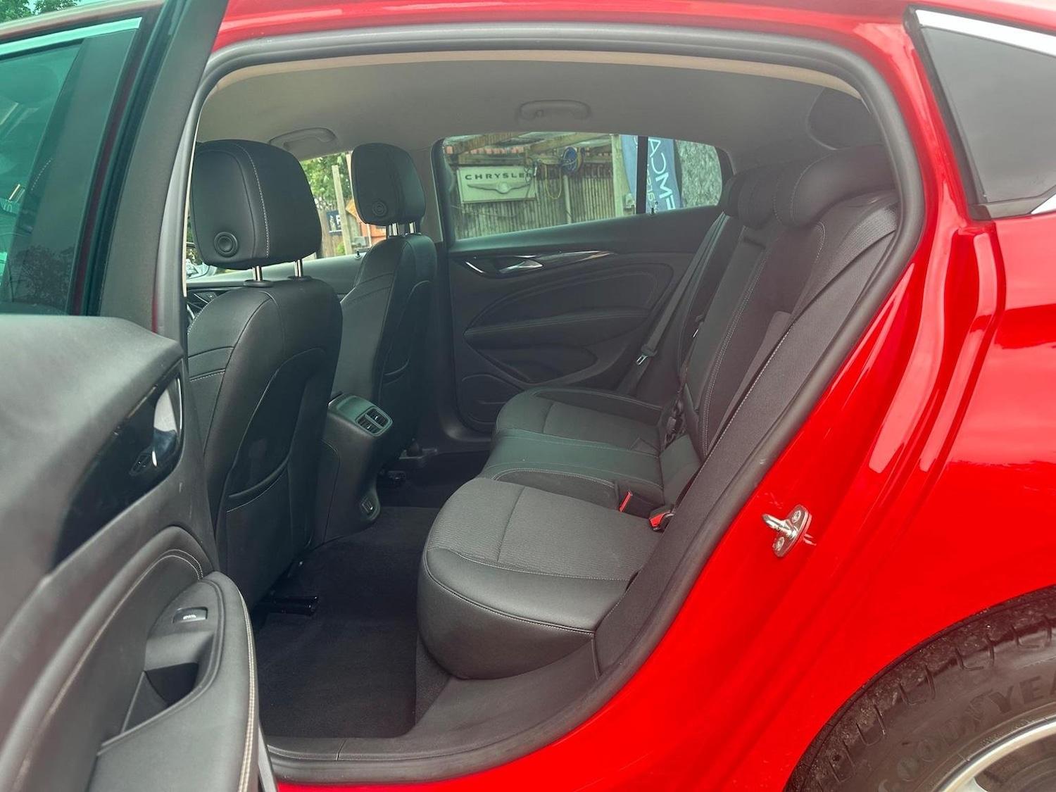 Used Vauxhall Insignia 2018 for sale - 76107366: Photo 18