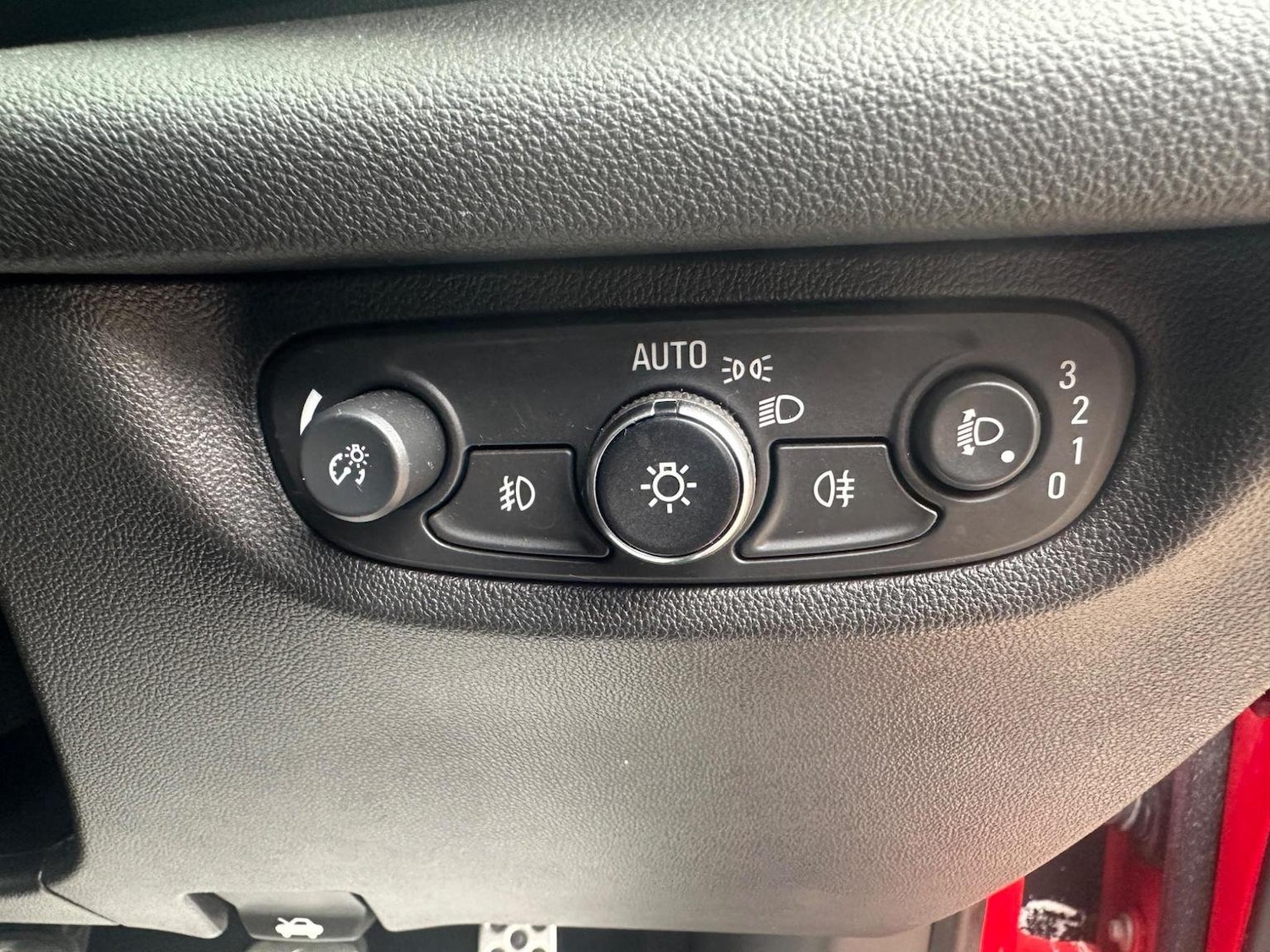 Used Vauxhall Insignia 2018 for sale - 76107366: Photo 40