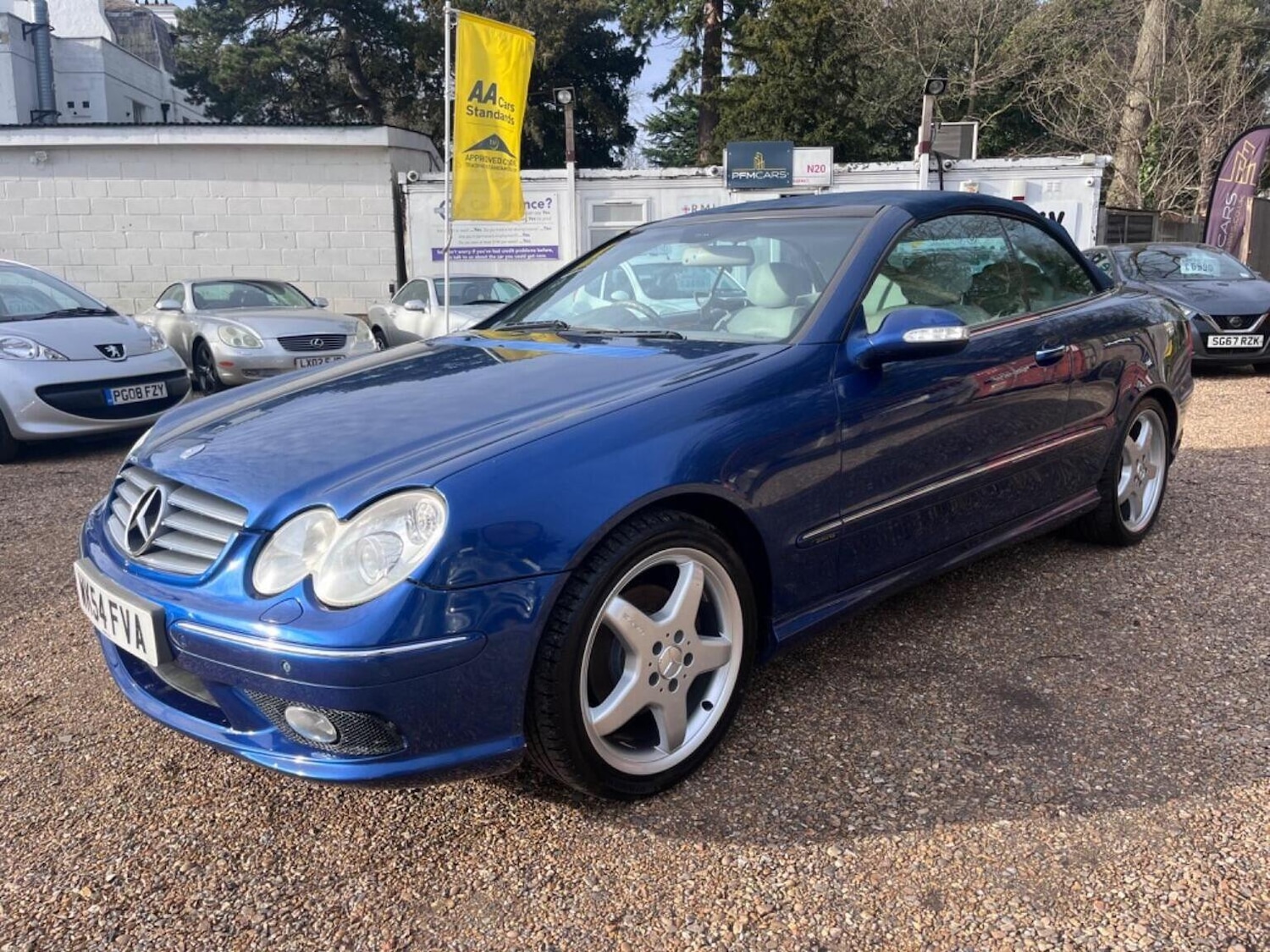 Used Mercedes-Benz CLK 2004 for sale - 76358037: Photo 3