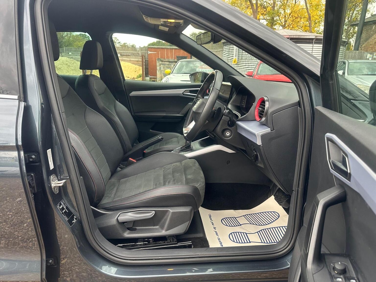 Used SEAT Arona 2024 for sale - 76347222: Photo 11