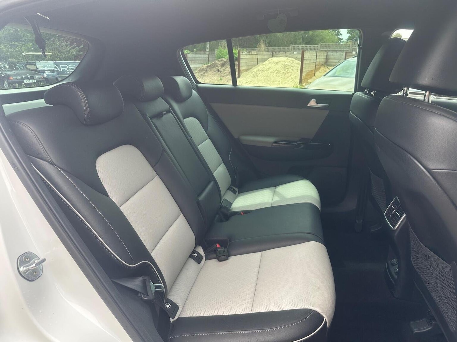 Used Kia Sportage 2021 for sale - 76107311: Photo 17