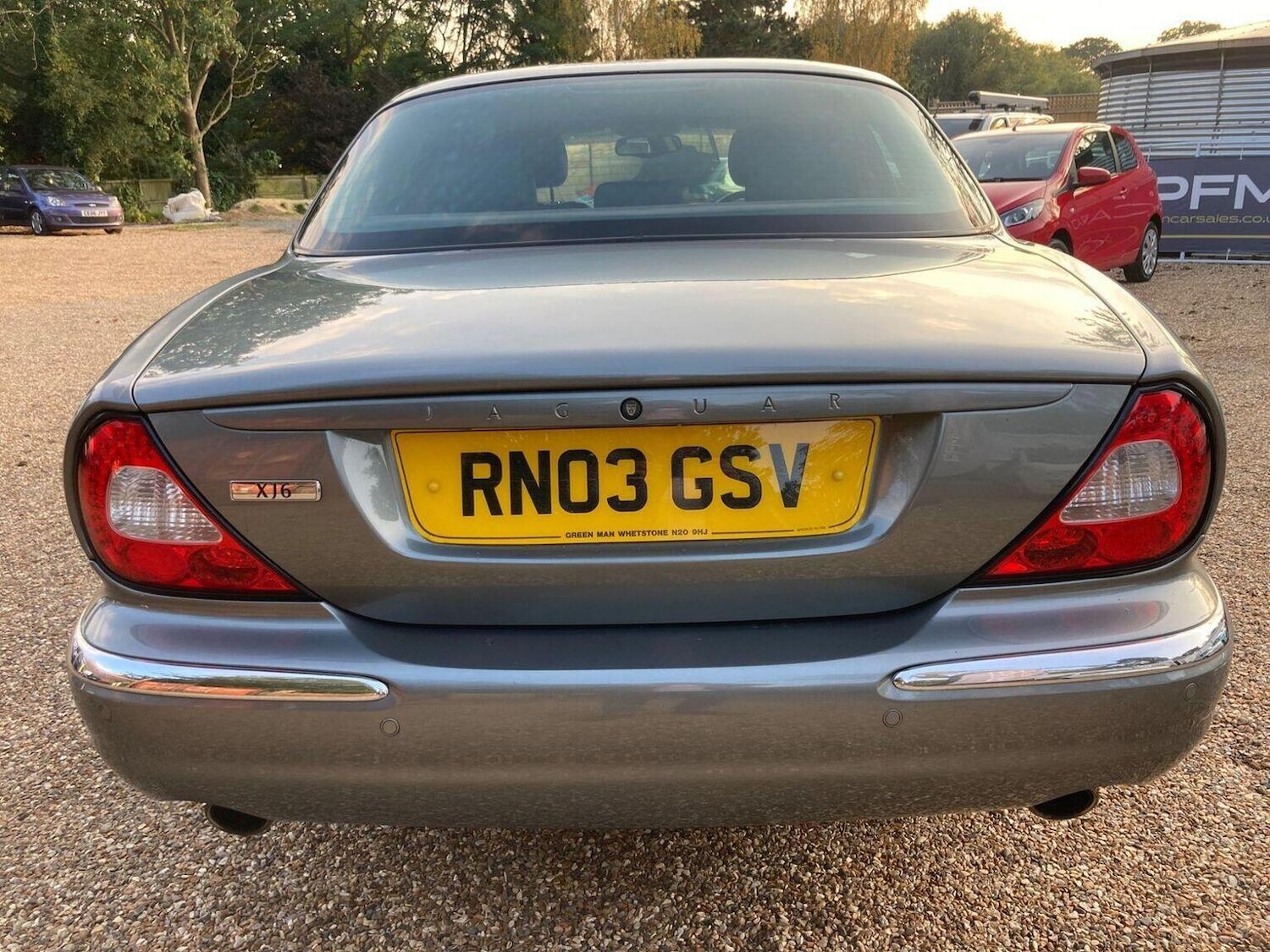 Used Jaguar XJ 2003 for sale - 76358105: Photo 6