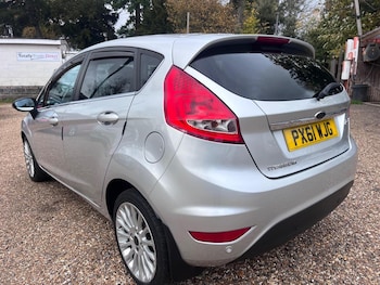 Used Ford Fiesta 2011 for sale - 76455344: Photo