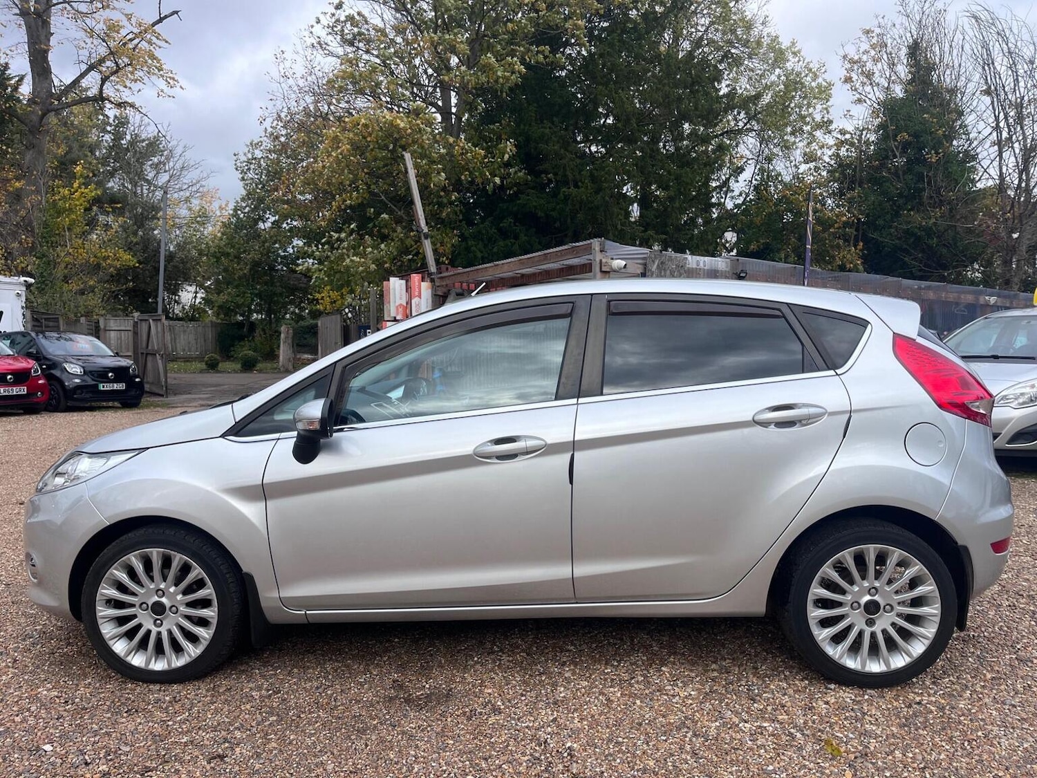 Used Ford Fiesta 2011 for sale - 76455344: Photo 6