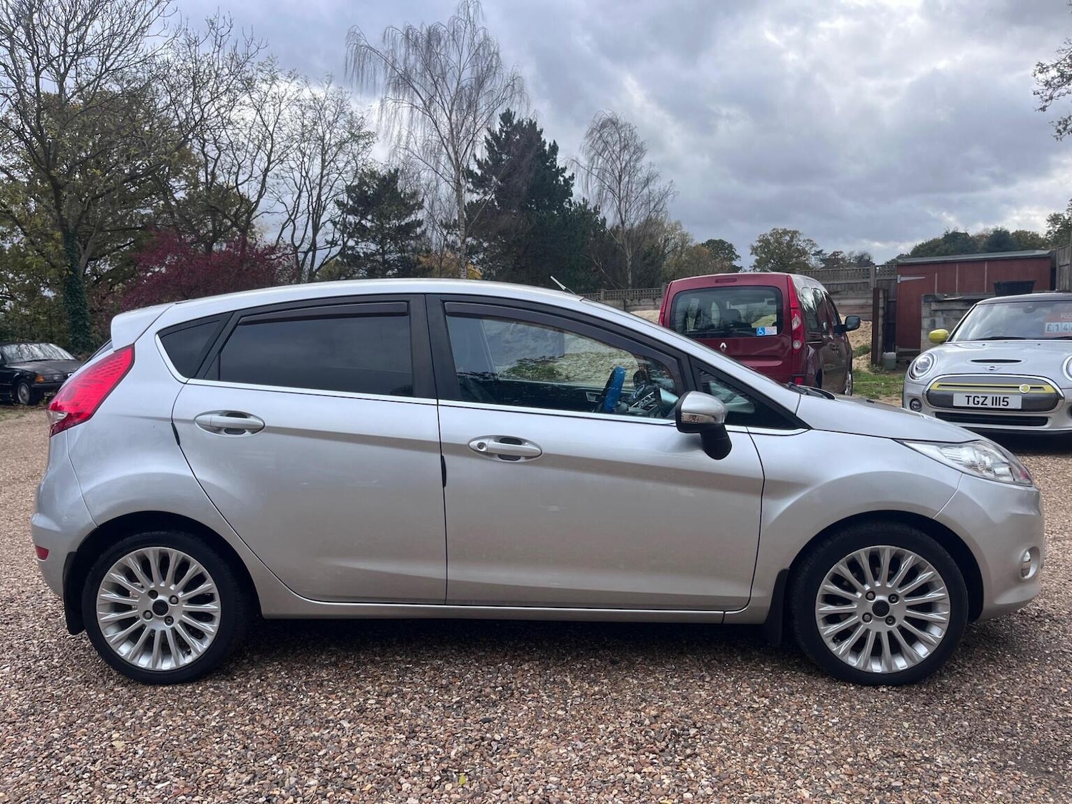 Used Ford Fiesta 2011 for sale - 76455344: Photo 8