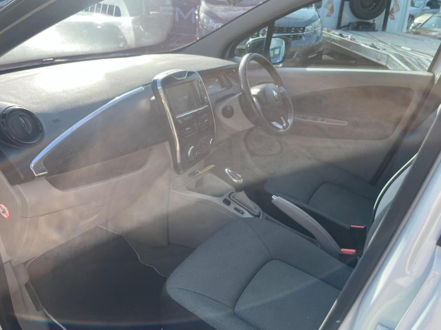 Used Renault Zoe 2014 for sale - 76358043: Photo 19