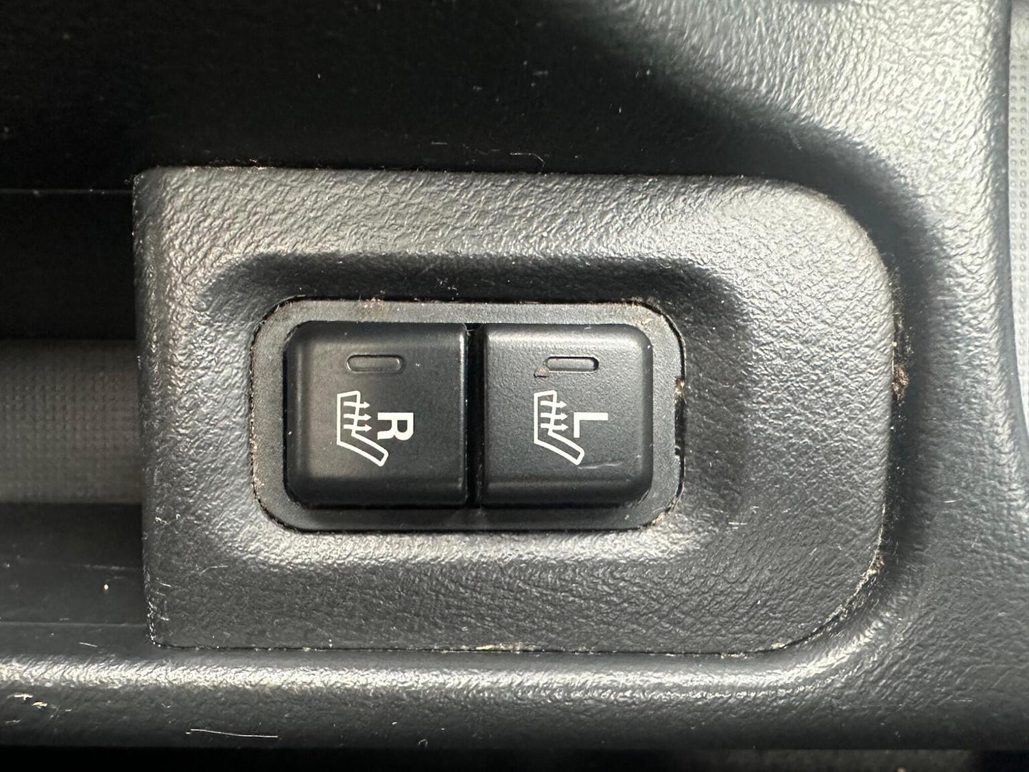 Used Honda Civic 2004 for sale - 76347124: Photo 24