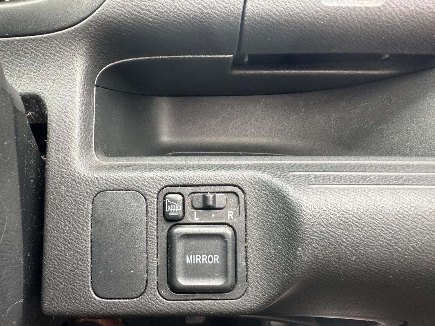 Used Honda Civic 2004 for sale - 76347124: Photo 25