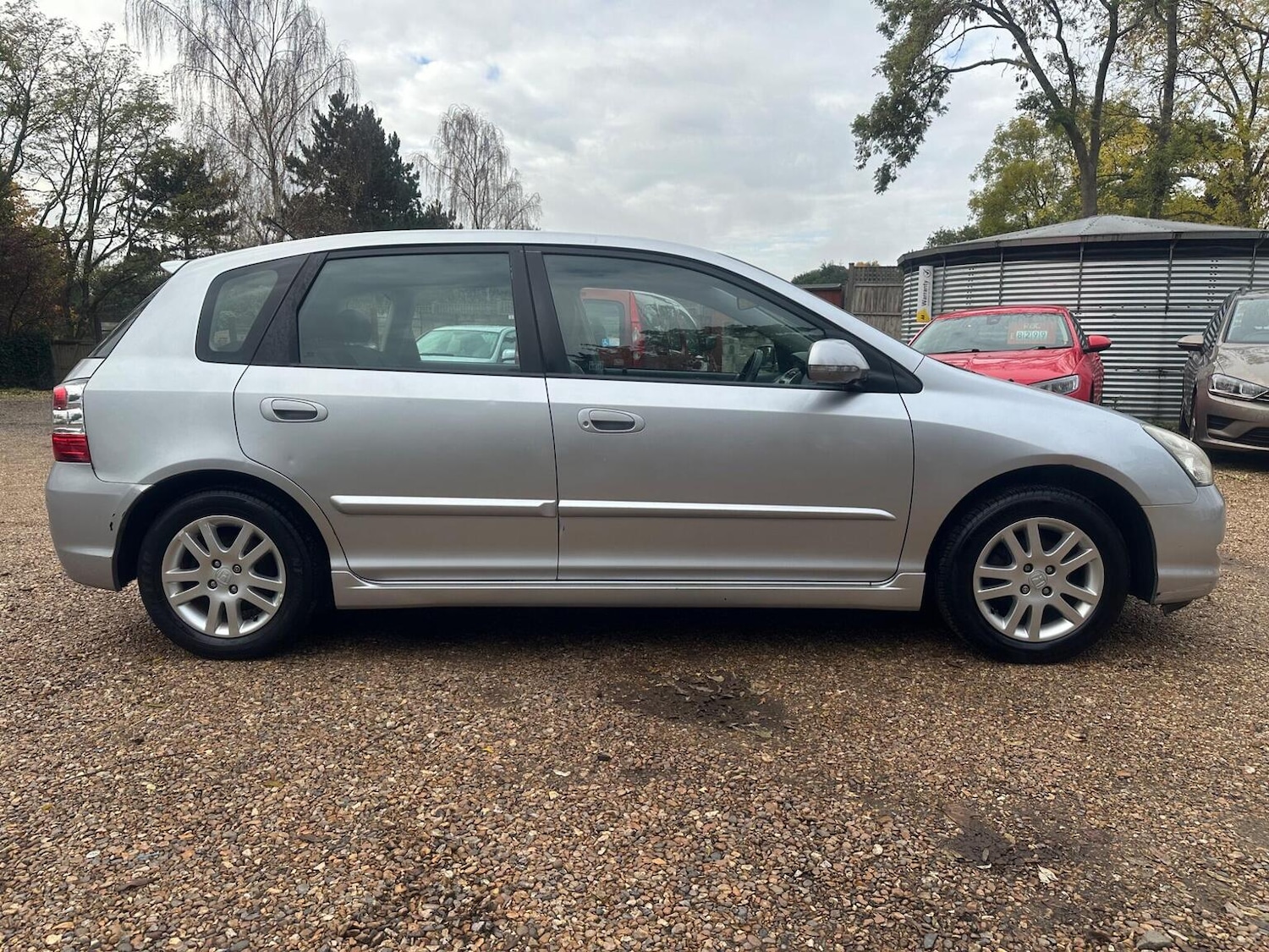 Used Honda Civic 2004 for sale - 76347124: Photo 7