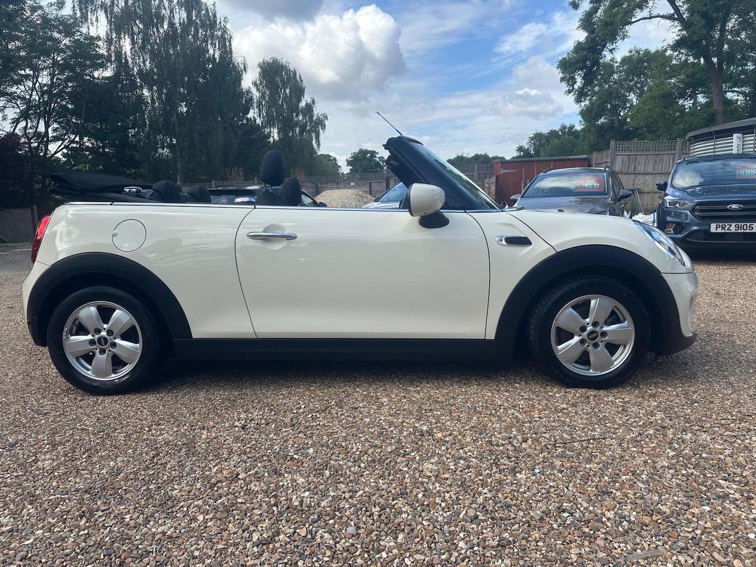Used MINI Convertible 2019 for sale - 76107373: Photo 12