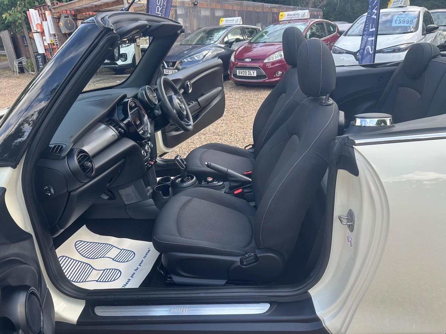 Used MINI Convertible 2019 for sale - 76107373: Photo 16