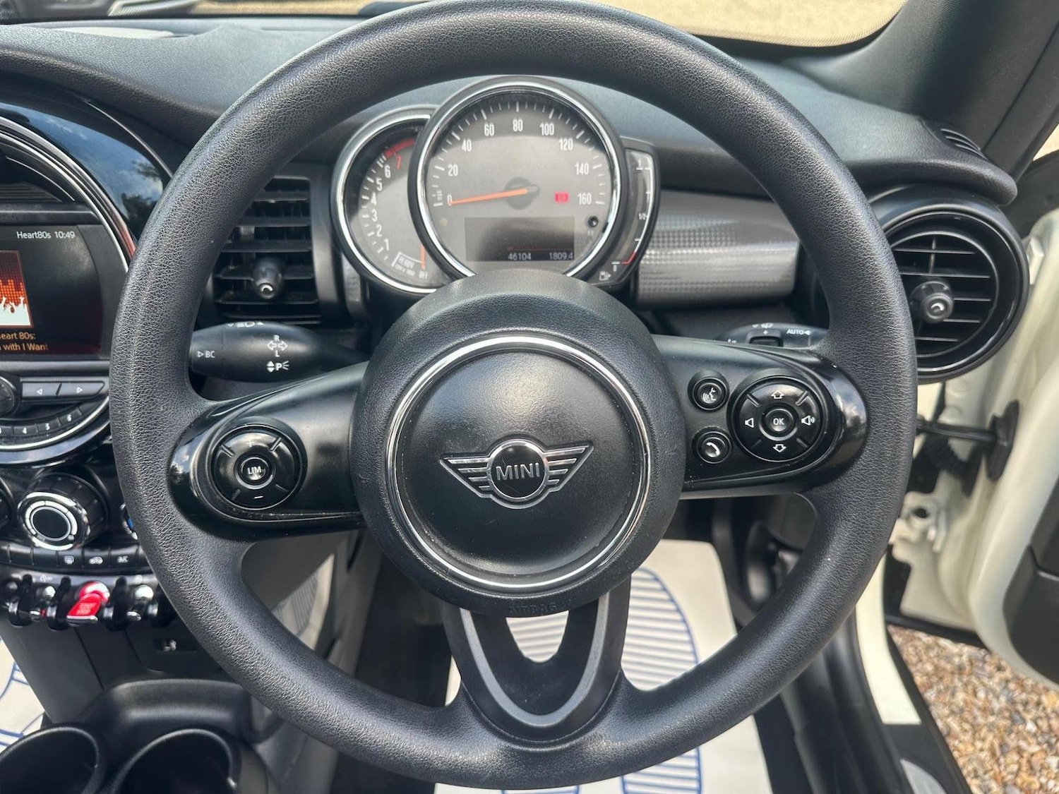 Used MINI Convertible 2019 for sale - 76107373: Photo 20