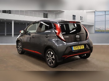 Used Toyota AYGO 2019 for sale - 76107416: Photo