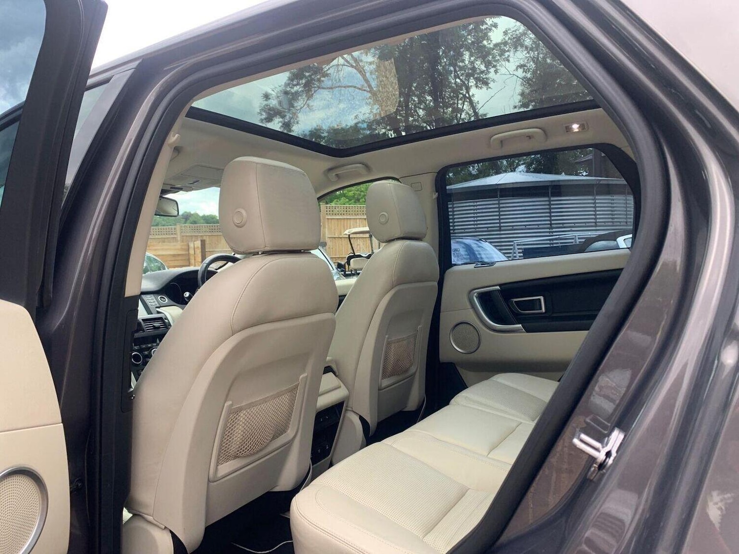 Used Land Rover Discovery Sport 2016 for sale - 76358161: Photo 13