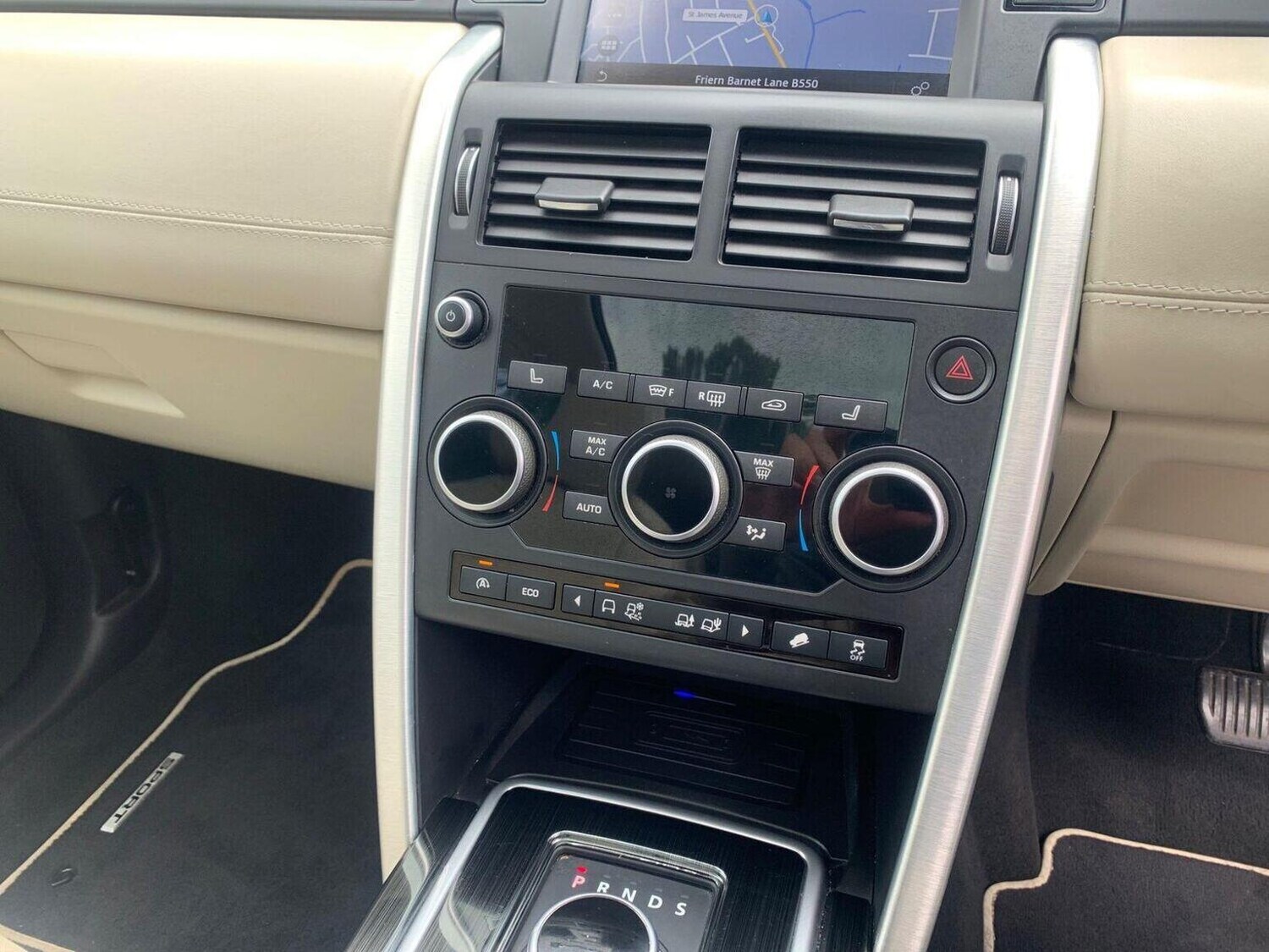 Used Land Rover Discovery Sport 2016 for sale - 76358161: Photo 17