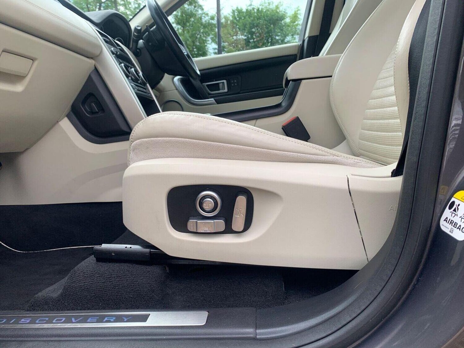 Used Land Rover Discovery Sport 2016 for sale - 76358161: Photo 18