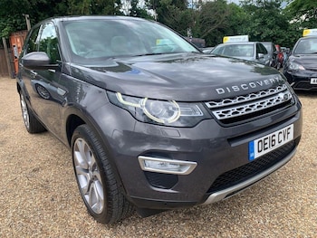 Used Land Rover Discovery Sport 2016 for sale - 76358161: Photo