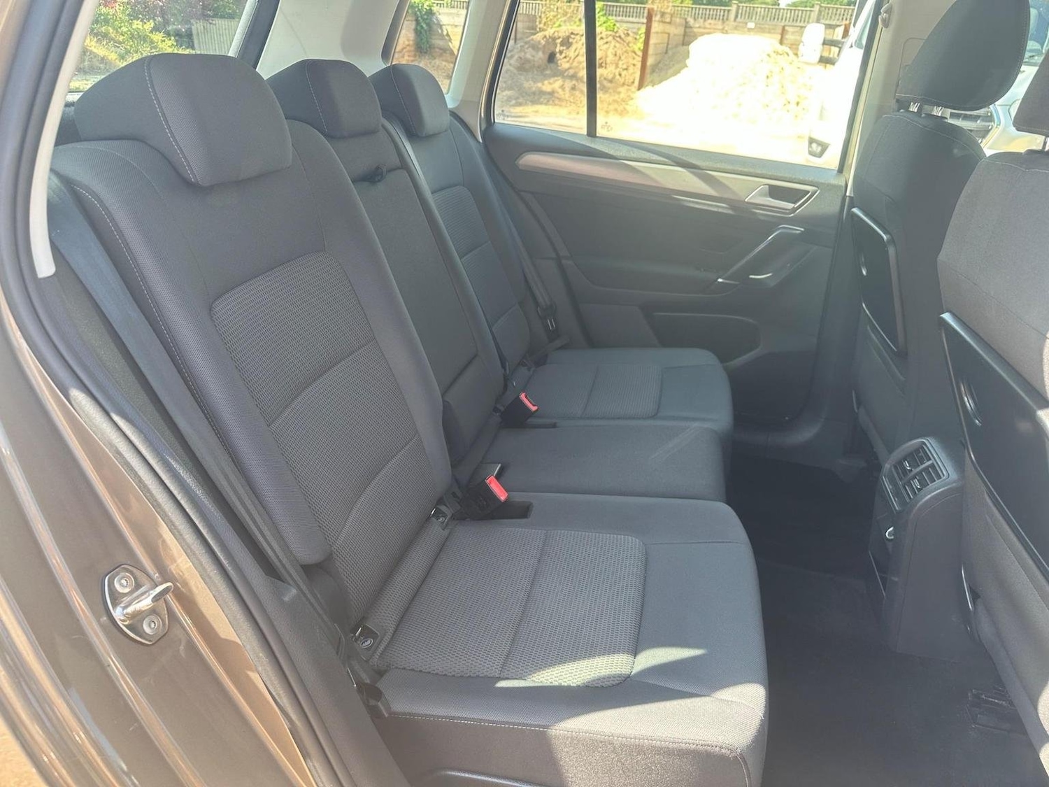 Used Volkswagen Golf SV 2015 for sale - 76107309: Photo 17