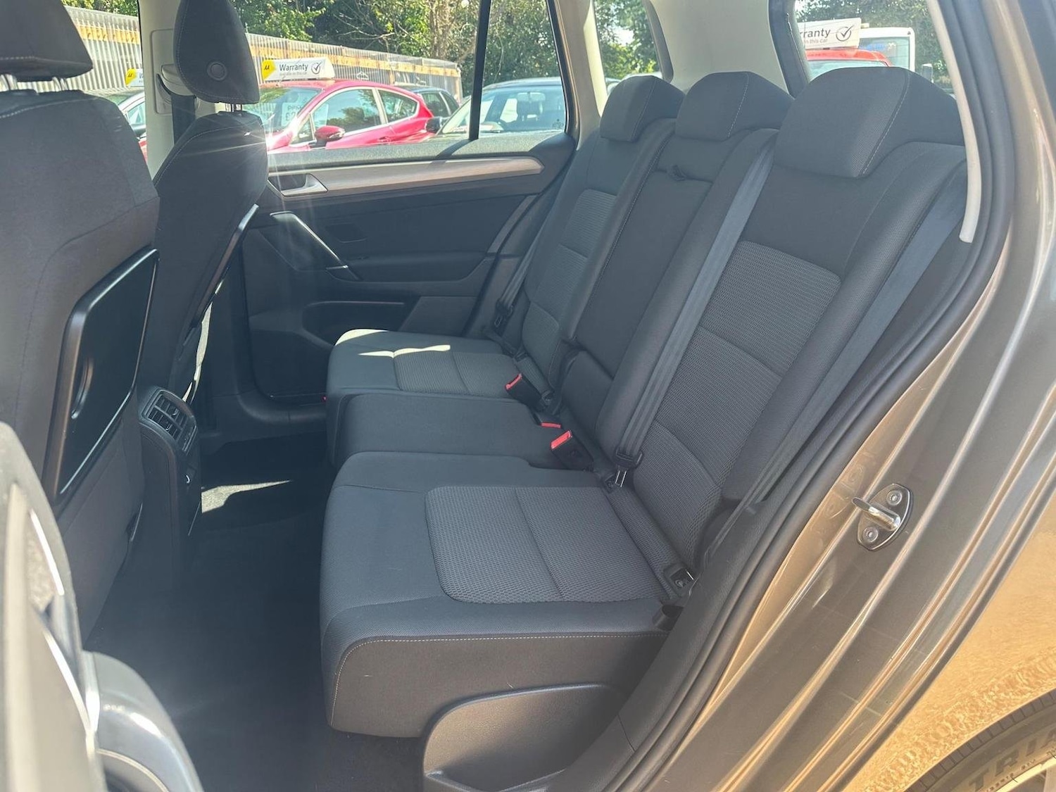 Used Volkswagen Golf SV 2015 for sale - 76107309: Photo 18