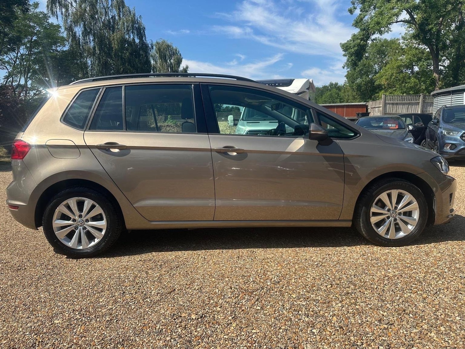 Used Volkswagen Golf SV 2015 for sale - 76107309: Photo 7