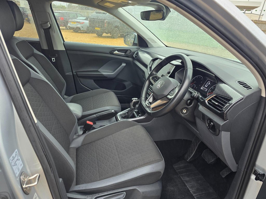 Used Volkswagen T-Cross 2021 for sale - 77719460: Photo 24