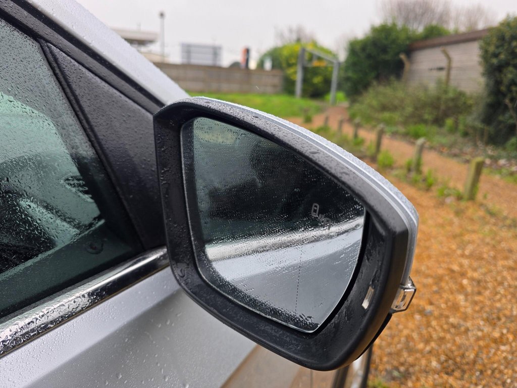 Used Volkswagen T-Cross 2021 for sale - 77719460: Photo 28