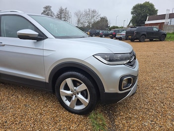 Used Volkswagen T-Cross 2021 for sale - 77719460: Photo